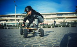 jeu activité loisirs roulants skate électrique id2loisirs