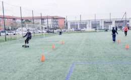 skate-electrique-loisirs-roulants-ados-enfants-adultes-Toulouse-Albi-Castres-Carcassonne-Montauban-Auch-Lavaur-Auterive-id2loisirs-17042026-6