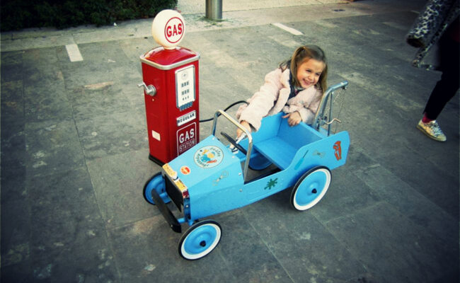 petite voiture à pédale id2loisirs