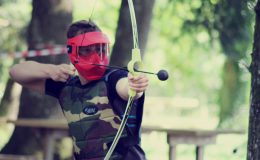jeu activité tir et précision archery battle jeu challenge collectif id2loisirs