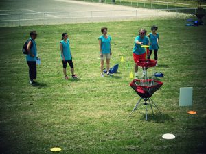 Jeu de tir et précision disc golf jeu challenge enfants et adultes id2loisirs Toulouse France