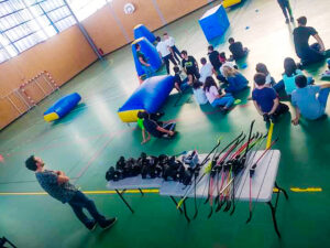 jeu activité tir et précision archery battle jeu challenge collectif id2loisirs