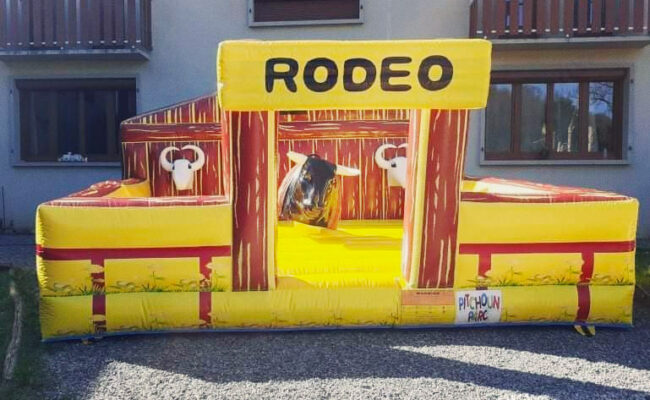 taureau-mecanique-jeux-gonflables-challenge-ide2loisirs-0