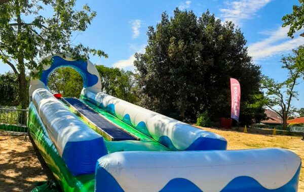 Luge piste gonflable