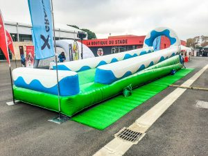 id2loisirs propose la piste de luge gonflable pour les enfants, les ados et les adultes sur Toulouse et toute la France
