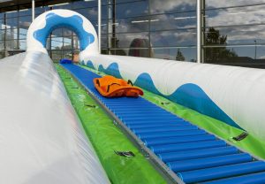 activite jeu gonflable piste de luge id2loisirs