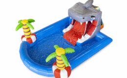 location du mini parc requin, un jeu d’eau gonflable pour enfants sur Toulouse et toute la France proposé par id2loisirs