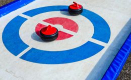 location jeu piste curling-synthétique jeux enfants ados adultes id2loisirs Toulouse France