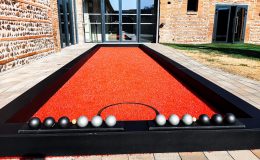 id2loisirs propose la location d’une piste de pétanque synthétique pour enfants, ados et adultes sur Toulouse et toute la France