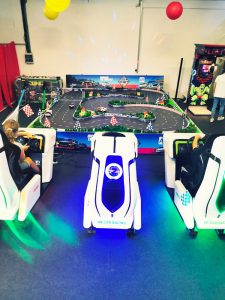 circuit racing jeux interactifs jeux challenge id2loisirs