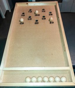 id2loisirs propose la location du jeu en bois le billard japonais sur Toulouse et toute la France