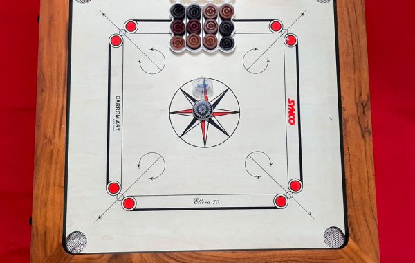 Jeu en bois carrom