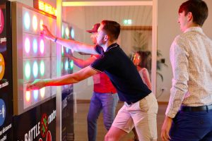 Mur digital mur interactif jeux et animations digitales th Wall pour les enfants, adolescents et adultes, événement privé, public ou professionnel sur Toulouse et toute la France