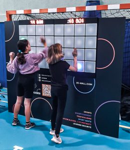 Mur digital mur interactif jeux et animations digitales th Wall pour les enfants, adolescents et adultes, événement privé, public ou professionnel sur Toulouse et toute la France