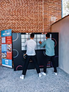 Mur digital mur interactif jeux et animations digitales th Wall pour les enfants, adolescents et adultes, événement privé, public ou professionnel sur Toulouse et toute la France