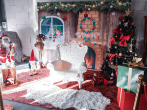 id2loisirs vous propose un coin du Père-Noël totalement personnalisable selon vos souhaits